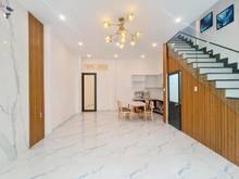Hình ảnh Nhà đẹp ở ngay đg Lạc Long Quân Tân Bình 77m2 1.350 tỷ 2pn sổ riêng