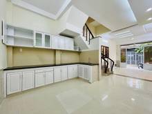 Hình ảnh Nhĩnh 5T xe hơi ngủ nhà, khu dân trí cao tầng, yên tĩnh