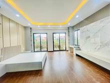 Hình ảnh Nhà 5 Tầng PHÂN LÔ - LÔ GÓC - cách VƯỜN HOA Hà Đông 100m - oto đỗ cửa