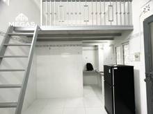 Hình ảnh Duplex gác cao - mới - nội thất cơ bản ngay Thạnh Mỹ Lợi Q2