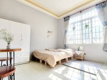 Hình ảnh Mb6623 nạp rút nhanh chóng studio cửa sổ trời, ngay ngã tư hàng xanh, gần D2, D5