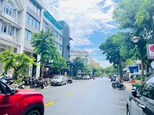 Hình ảnh Bán nhà phố,mặt tiền Cao Triều Phát, có thang máy. Kinh doanh CHDV
