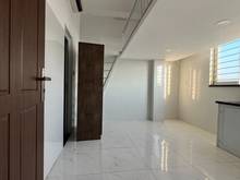 Hình ảnh Duplex đầy đủ nội thất cửa sổ trời