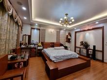 Hình ảnh Bán nhà phân lô Trần Kim Xuyến, 200m2 có hầm, MT 12m, giá bán 60 tỷ