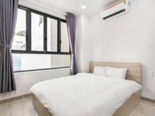 Hình ảnh studio cửa sổ gần bờ kè Hoàng Sa,cầu Kiệu,CV Lê Văn Tám,Đh UEH,VX Công