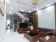 Hình ảnh Bán nhà Mễ Trì, Từ Liêm, lôgóc, dân xây, 42m, 4 tầng, ngõ 3m chỉ 5.3tỷ