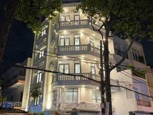 Hình ảnh Cho thuê nhà mới góc 2MT Ngô Quyền Quận 10. Hầm 6 tầng, thang máy 75tr