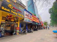 Hình ảnh Cho thuê nhà mặt phố Hoàng Cầu, 150m2 x 6 tầng, Mặt tiền 7m
