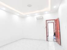 Hình ảnh Phòng lầu 1_Máy Lạnh_Nóng Lạnh_26m2_Ngay đường Phạm Văn Chiêu