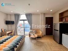 Hình ảnh 1 Phòng Ngủ Bancon Đầy Đủ Nội Thất_Đường Nơ Trang Long