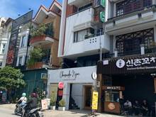 Hình ảnh Cho Thuê Sàn VP tầng 1. MT đường Quốc Hương. 105m2 Giá 10 triệu