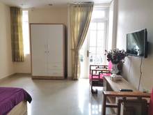 Hình ảnh Căn studio 1PN tách bếp có bancon ngay chợ Phú Thuận