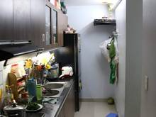 Hình ảnh Chủ nhà cần bán căn Lotus Garden 2pn giá 2 tỉ 390tr, sổ hồng đầy đủ