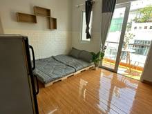 Hình ảnh Studio 1PN có ban công/cửa sổ thoáng mát ở ngã năm chuồng chó
