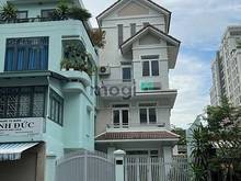 Hình ảnh Cho thuê nhà MT Đ. Võ Văn Tần Q3 - 8*20m - 4 tầng có sân.