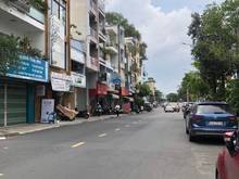 Hình ảnh Cần bán gấp khuôn đất MT siêu hiếm Quận 1, DT: 20x45m. Giá 279 tỷ.