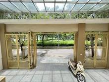 Hình ảnh Biệt thự view hồ trong KĐT Vĩnh Hoàng mặt tiền 9,5m 5 tầng thang máy
