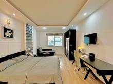 Hình ảnh Cho thuê căn Studio full nội thất sang sịn mịn ngay trung tâm Bthanh