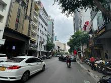 Hình ảnh Bán nhà mặt tiền Nguyễn Văn Thương - Ngang 4,75m - 3 Tầng