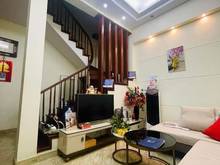 Hình ảnh Trung tâm Đường Láng diện tích:36m2* 5tầng; mặt tiền: 5m; giá: 5.x tỷ