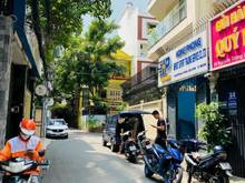 Hình ảnh Bán nhà mặt tiền  Hoàng Diệu phường 10 quận phu nhuận (4x18) giá 19,5
