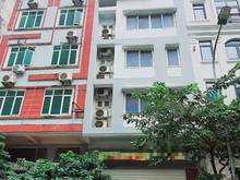 Hình ảnh Bán gấp nhà Ngay Ngã Tư Hoàng Ngân. 6 tầng, mặt tiên rộng, kinh doanh.