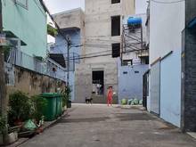 Hình ảnh Chợ Bà Hom Bình Tân chỉ 50tr m nhà 3 tầng 86m ngang 5m Tn 10tr tháng