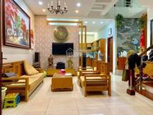 Hình ảnh Chính chủ bán gấp Mảnh đất ngõ 135 Đội Cấn, view hồ giá 33 tỷ, 200m2,