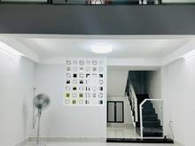 Hình ảnh Nhà sát MẶT TIỀN Thích Quảng Đức 40m2, NGANG 4.2M, 5 tầng, 4PN