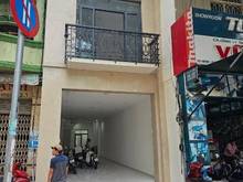 Hình ảnh Cho thuê nhà mặt tiền đường Yersin, Quận 1: 4m x 22m, 2 lầu, nhà mới..