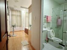 Hình ảnh Bán nhà 4 tầng ,74m2, hẻm xe tải, bình tân kế aeon tân phú.