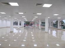 Hình ảnh Cho thuê mbkd tầng 1 rộng 450m2 mặt phố Giảng Võ, mt15m