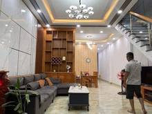 Hình ảnh Nhà đẹp lung linh đường Nguyễn Văn Nghi 4 tầng, 3 phòng ngủ giá 4ty4