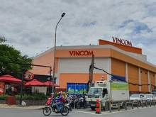 Hình ảnh Cho thuê Lầu 1  VINCOM PLAZA đường Cộng hoà, QuậnTÂN BÌNH.