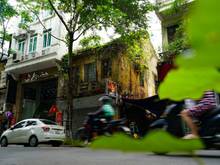 Hình ảnh Cho thuê nhà mặt phố Quán Thánh, mt7.2m, 4 tầng.