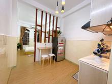 Hình ảnh Studio_full NT_Cửa sổ Gần Vòng Xoay dân chủ, CV Tao Đàn, Viettel Tower