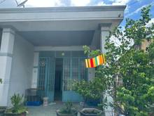 Hình ảnh Chủ gửi cần bán gấp nhà mặt tiền đường tại Hòa Thành TN 850 triệu TL
