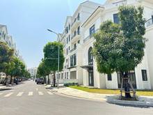 Hình ảnh Bán biệt thự boutique 180m2 Vinhomes Quận 9 giá 21 tỷ