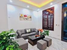 Hình ảnh Bán nhà đẹp dân xây, mới Nguyễn Hoàng 40m 4T MT5m. Gần oto. Chỉ 5.4 tỷ