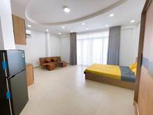 Hình ảnh Căn Hộ Ban Công Đầy Đủ Nội Thất Rộng 40m2 Ngày Nơ Trang Long