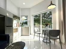 Hình ảnh CHDV mang phong cách Tây Âu hợp Trendy ngay ngã 4 hàng xanh