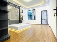 Hình ảnh Cần bán nhà mặt phố Lê Hồng Phong, Ba Đình 50m2, 5 tầng, 16 tỷ.