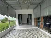 Hình ảnh kẹt tiền nên cần bán gấp căn nhà tại Hòa Thành Tây Ninh giá:850tr SHR