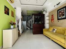 Hình ảnh Bán gấp nhà 4 tầng đúc mới tinh. 3pn. 4wc. ST. Ngay CMT8. Q10. Giá TL