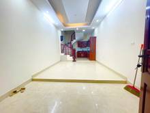 Hình ảnh Bán Nhà Mặt Ngõ Phân Lô Ôtô  Cầu Giấy dt35m2×5t,Mt4m,Giá 6.5Tỷ