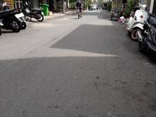Hình ảnh MT hẻm nhựa 68 Đồng Nai. Ngay Chợ Thuốc Tây KD đỉnh. 50m2. 4 tầng. S