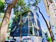 Hình ảnh Cho thuê tòa nhà góc 2 MT 24 Phạm Ngọc Thạch, Q3, DT: 15x20m. H7 lầu.