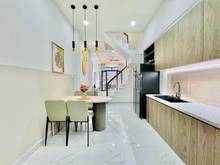 Hình ảnh chủ bán nhà Lạc Long Quân P.9, Tân Bình 67m2 / Sổ Riêng - Giá 2 Tỷ 200