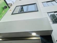Hình ảnh Chỉ 3,x tỷ. Nhà 4 tầng BTCT. Gồm 3PN. Sân thượng. Sát MT Hòa Hưng. Q10