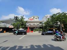 Hình ảnh Cho thuê biệt thự sân vườn 49 Xuân Thủy, Quận 2. DT ~ 900m2, 4 tầng TM